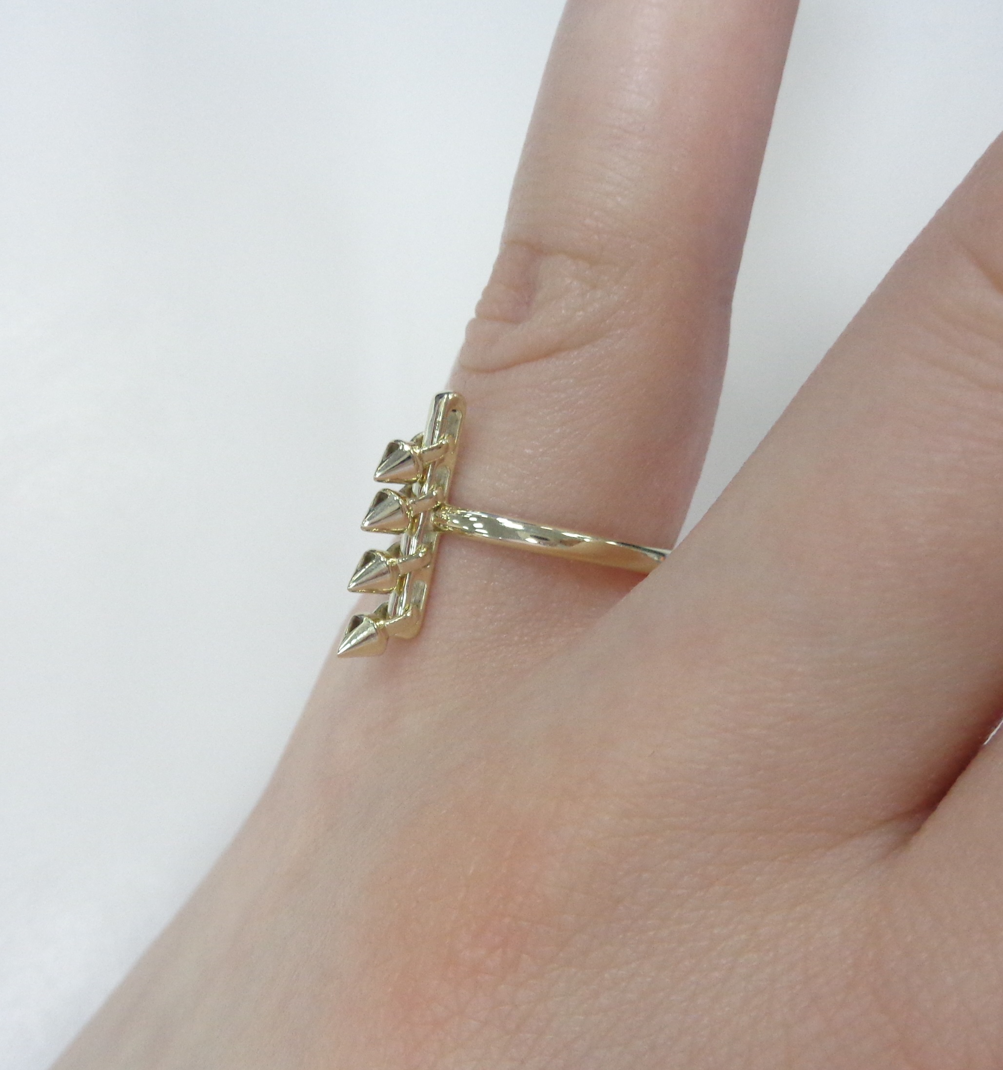 Кольцо из желого золота